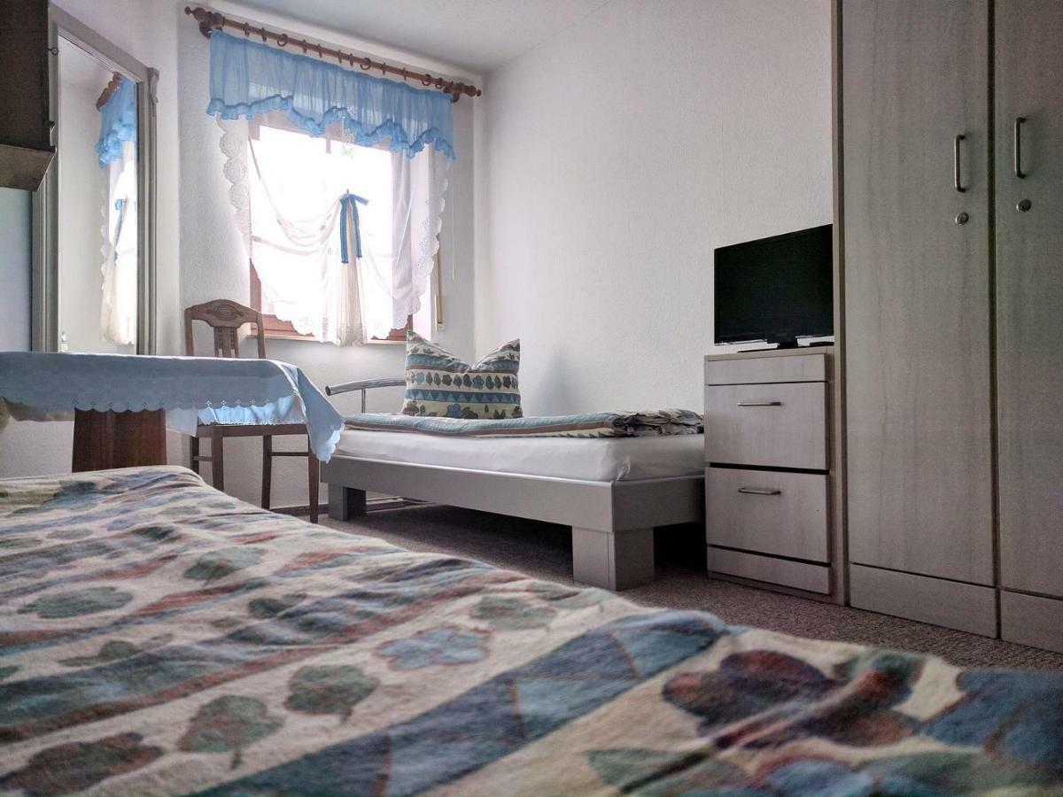 Ferienwohnung Mit Terrasse Ґрімма Екстер'єр фото